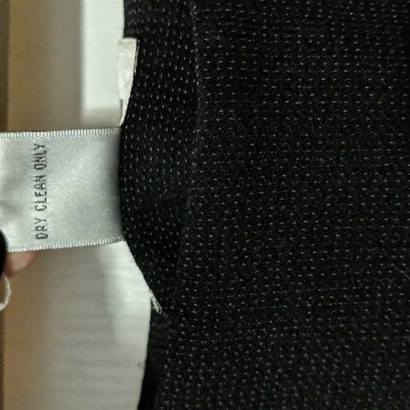 ✨2/$35 Alfani Black Wool Slit Pencil Skirt with Grey Thread detailing, size 8 - Picture 7 of 7